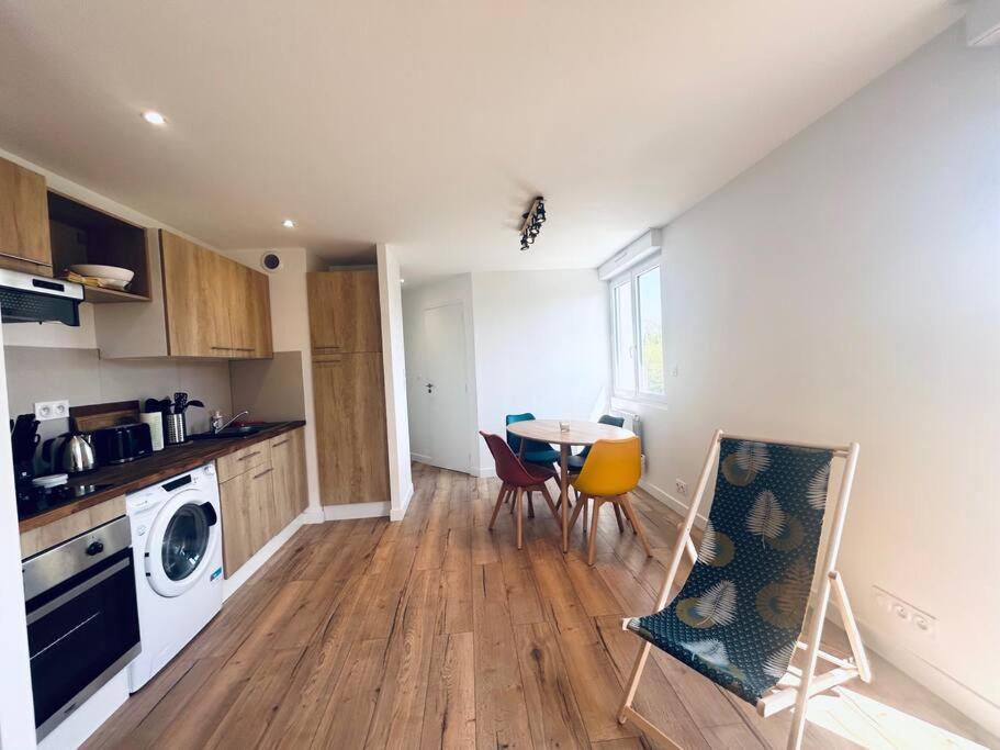 Appartement Au Coeur Des Chenes, 2P à Ploemeur Extérieur photo